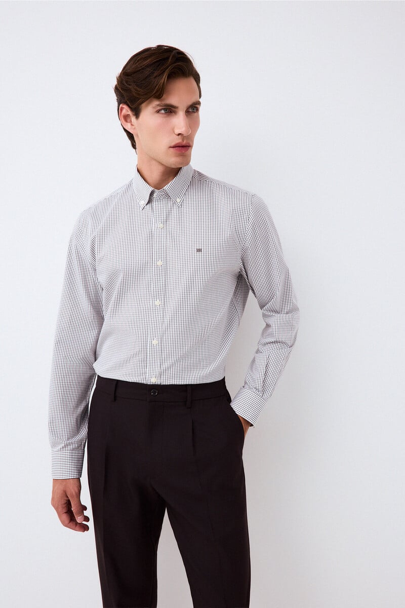 Këmishë, Pedro del Hierro - M