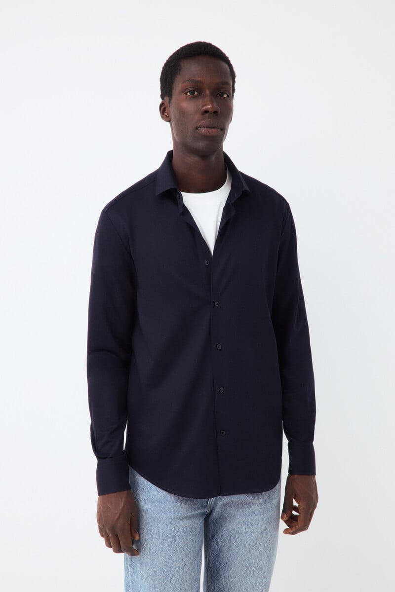 Këmishë për meshkuj, Pedro del Hierro - L