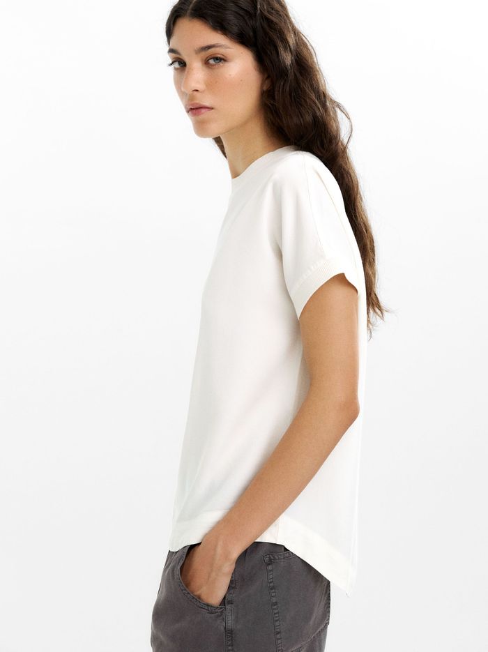 T-shirt, Parfois
