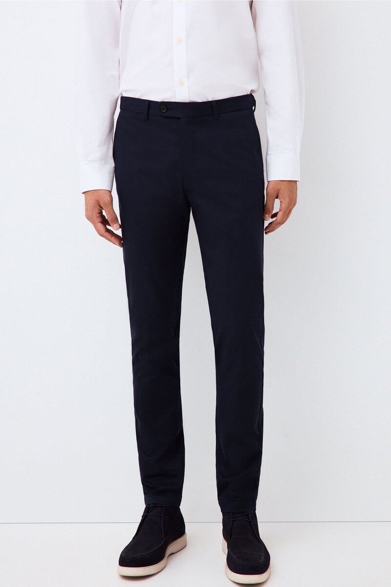 Pantallona, Pedro del Hierro - 44