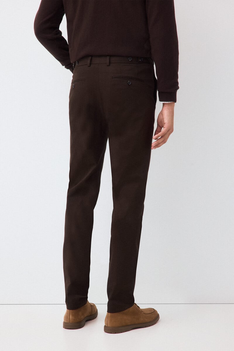 Pantallona, Pedro del Hierro