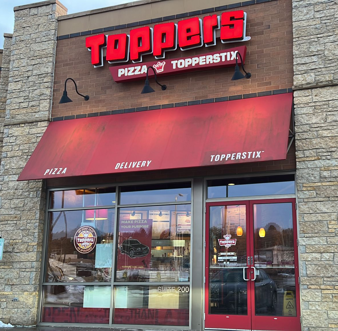 About Us - Toppers Pizza Place