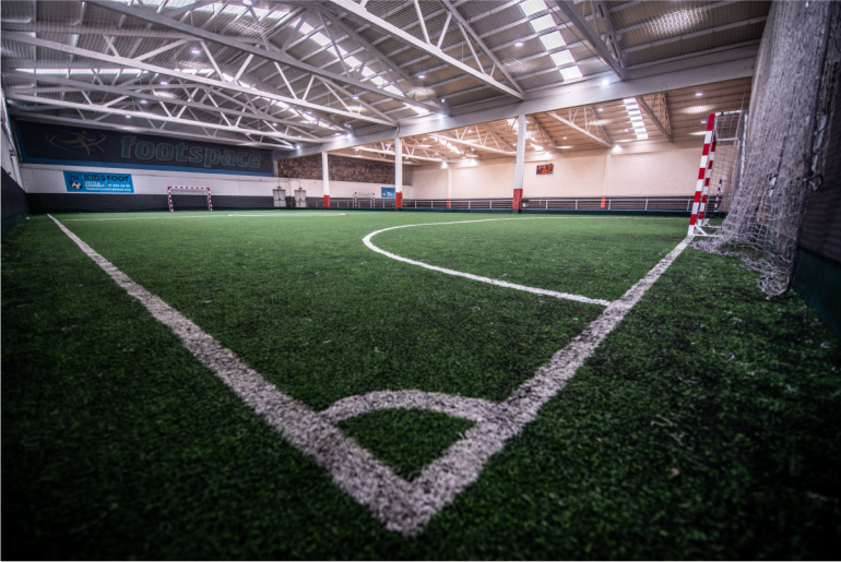 Play like a girl: chegou a década do futebol feminino?