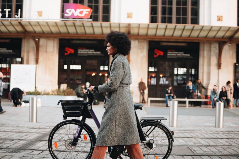 vélo-en-gare-nouvelle-aquitaine