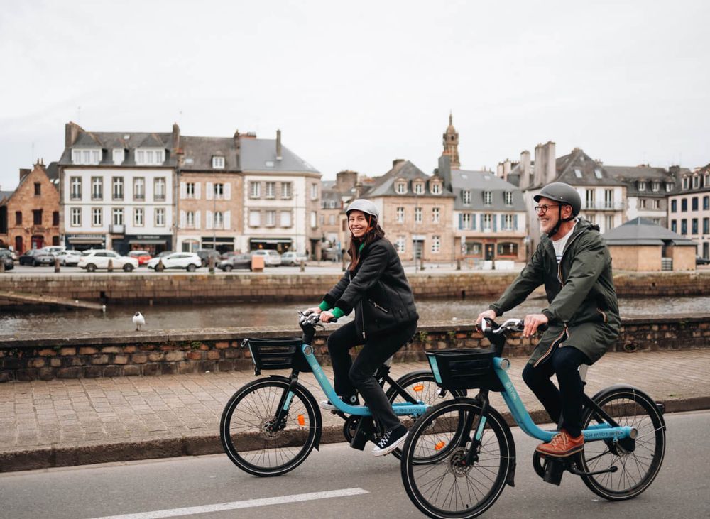 velo-libre-service-landerneau.jpg