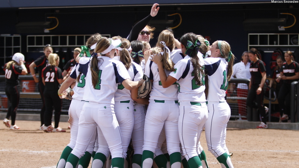 Notre Dame won its 13th and final BIG EAST regular-season championship to close the 2013 season against No. 9 Louisville
