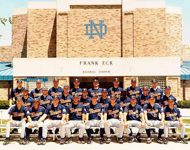 full-team2-800.jpg