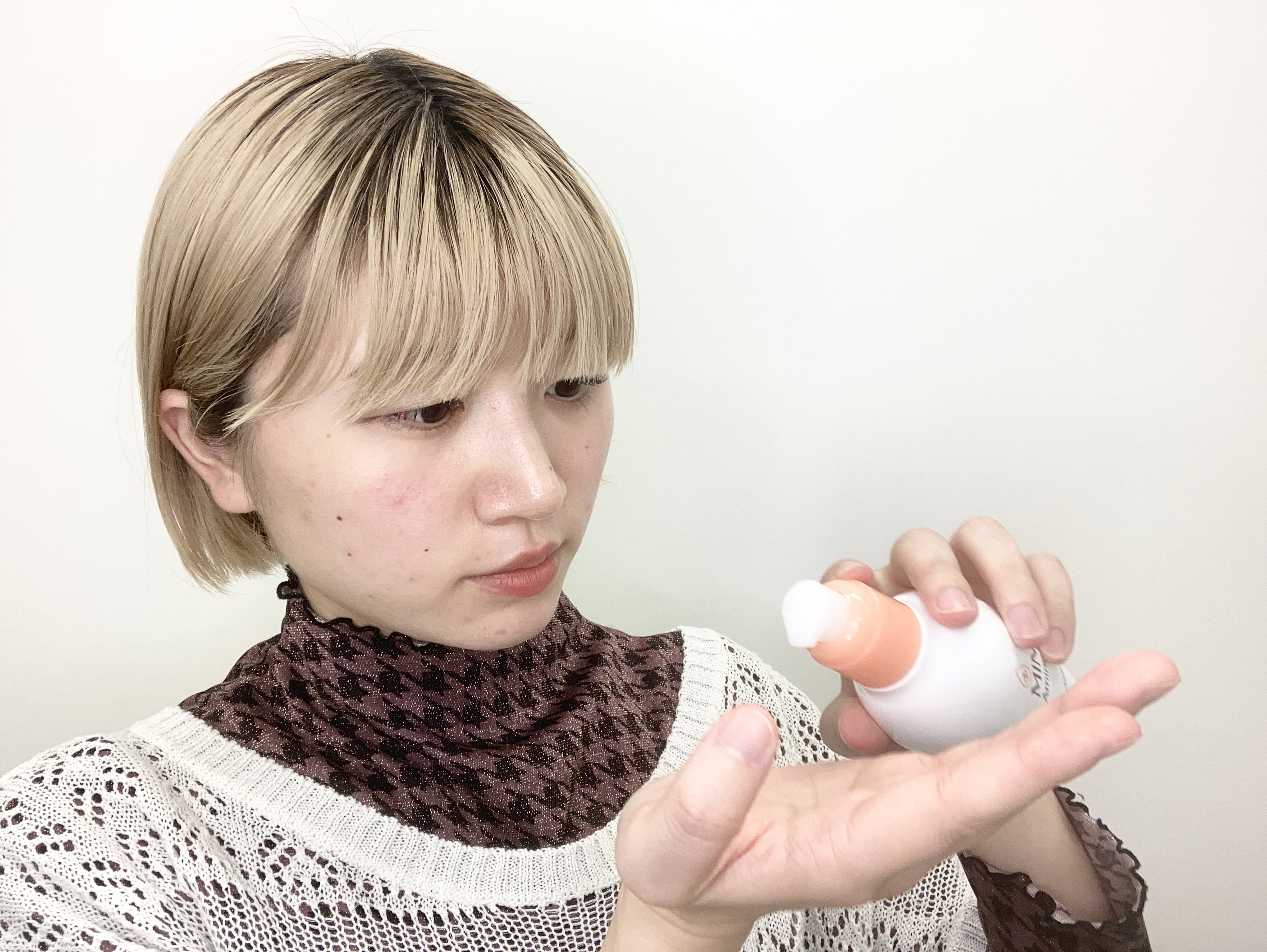 MINON Amino Moistモイストチャージ ローションII_くまちゃん_使用シーン