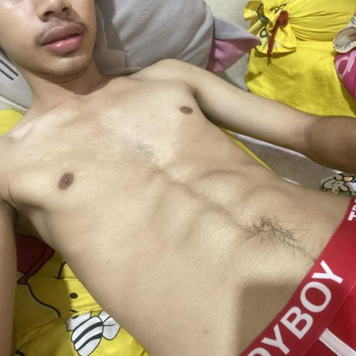 รูปภาพปก Live ห้อง ล็อคชัก 😵‍💫🍺 ของ ⭕️• วัน 