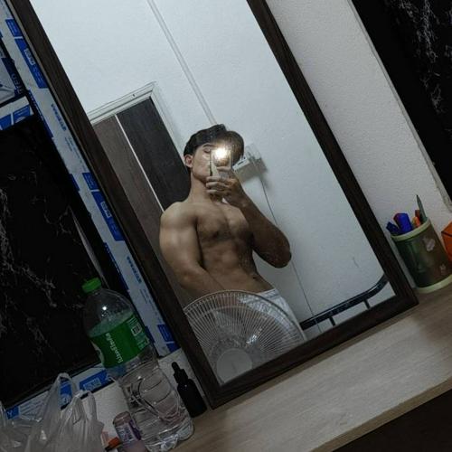 รูปภาพปก Live ห้อง 🔒 เเตก 01:20 พุ่ง~ ของ •💎• FBI4DEL 