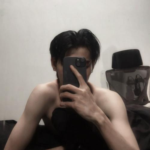 [🩸]• 𝙸 . 𝙽𝚘บ่าใส่เต่วใน 🌻-profile