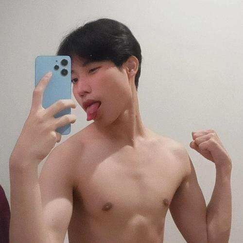 🍮• gunปืน🔫-profile