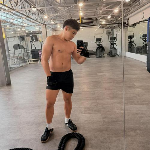 รูปภาพปก Live ห้อง 🔒K60 ชักแตก ดูรูได้คับ ของ [🩸]• K60⚔️perthบ้าพลัง💪 