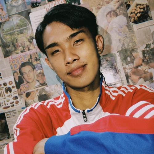 ⭕️• 2001-profile