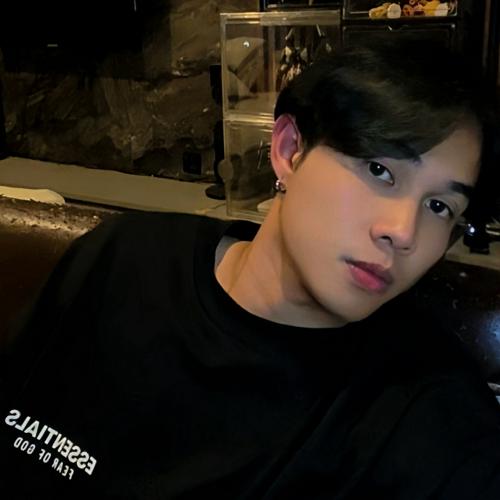 [🎪]• ࣪  𝙔𝙖𝙚𝙅𝙖𝙣𝙜 . 🕸️🕷-profile