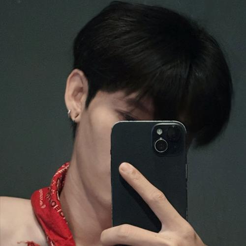 [🩸]• 𝙸 . 𝙽𝚘บ่าใส่เต่วใน 🌻-profile