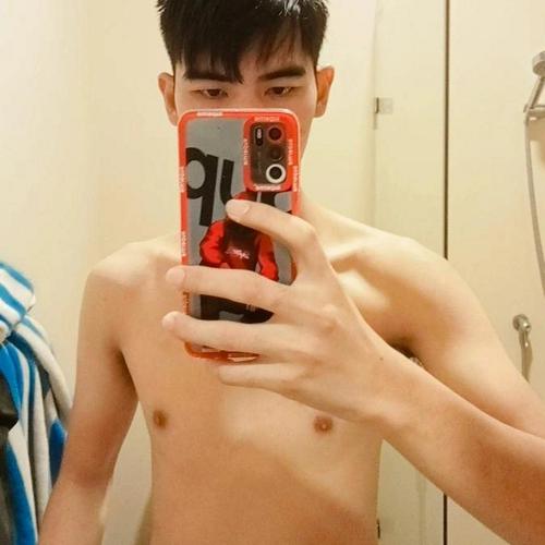 ⭕️• ปลาวาฬ 56🐋-profile