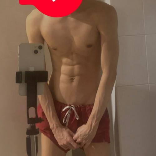 รูปภาพปก Live ห้อง 23.10🔐 ของ •💎• 😈FFORCE_899💫 