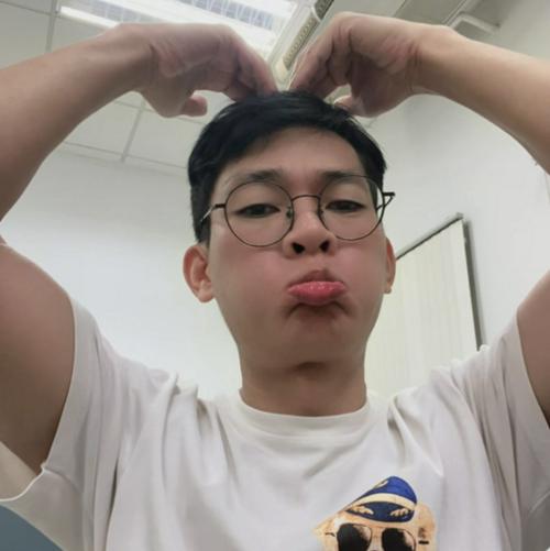 รูปภาพปก Live ห้อง เหงาก็เข้ามา🫶🏻 ของ •💎• 😈:ข้าวผัดกุ้ง 
