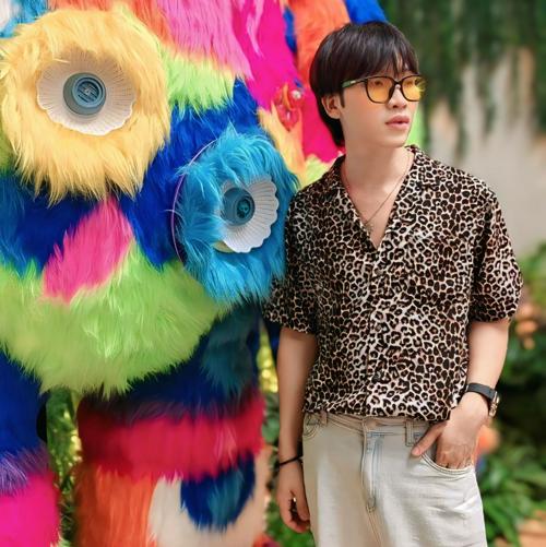 •💎• Saing Thitsar Phyo -profile