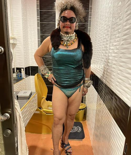 รูปภาพปก Live ห้อง Merry X CHRISTMAS  ของ ⭕️• Niguy9292 