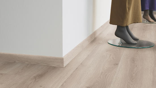 Contemporary Oak GREGE