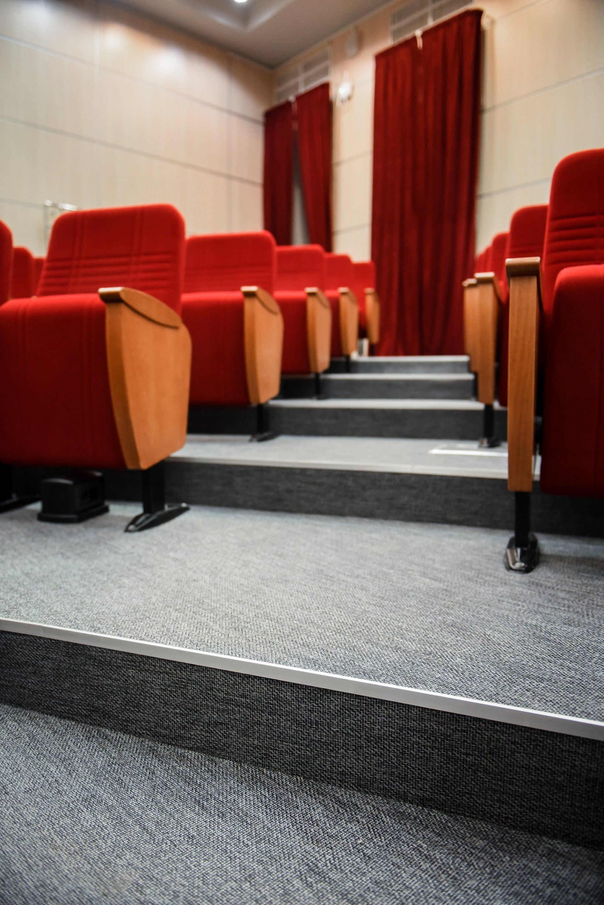 Bank VTB24 Auditorium Moscou Plains col 4 (2)-1920w