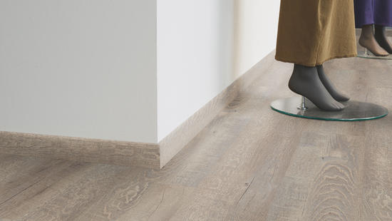 Smoked Oak LIGHT GREY