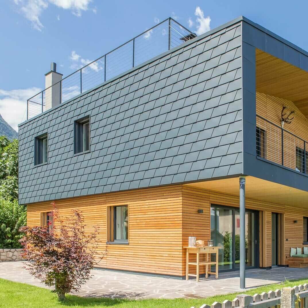 csm_PREFA_Wandschindel_anthrazit_referenz_ccceb14800