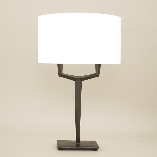 objet-insolite-alix-lampe-bronze-patine-2021-600x600