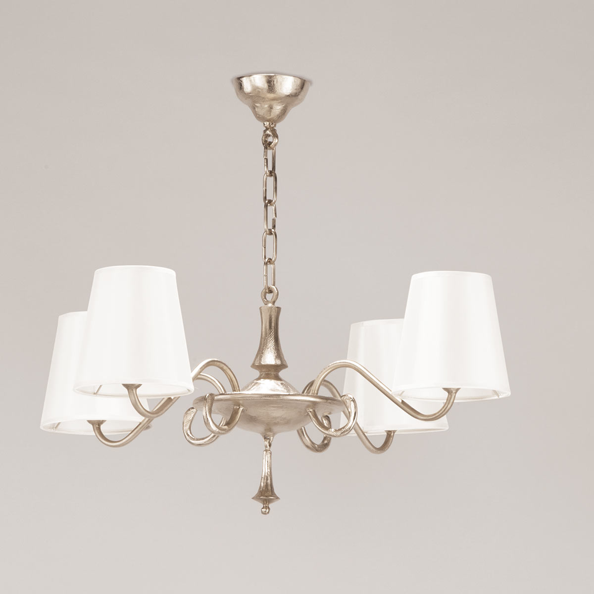 objet-insolite-vendome-lustre-bronze-vendome-2021