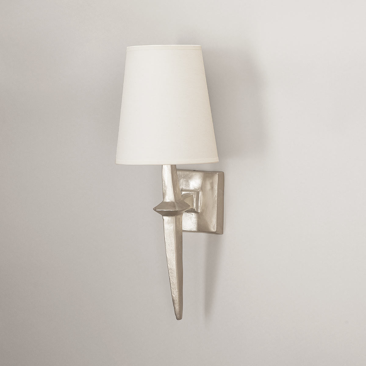 objet-insolite-adam-applique-bronze-nickel-2021