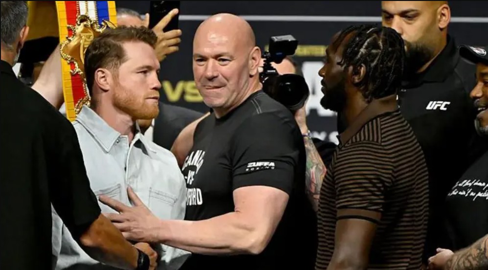 Alvarez vs. Crawford