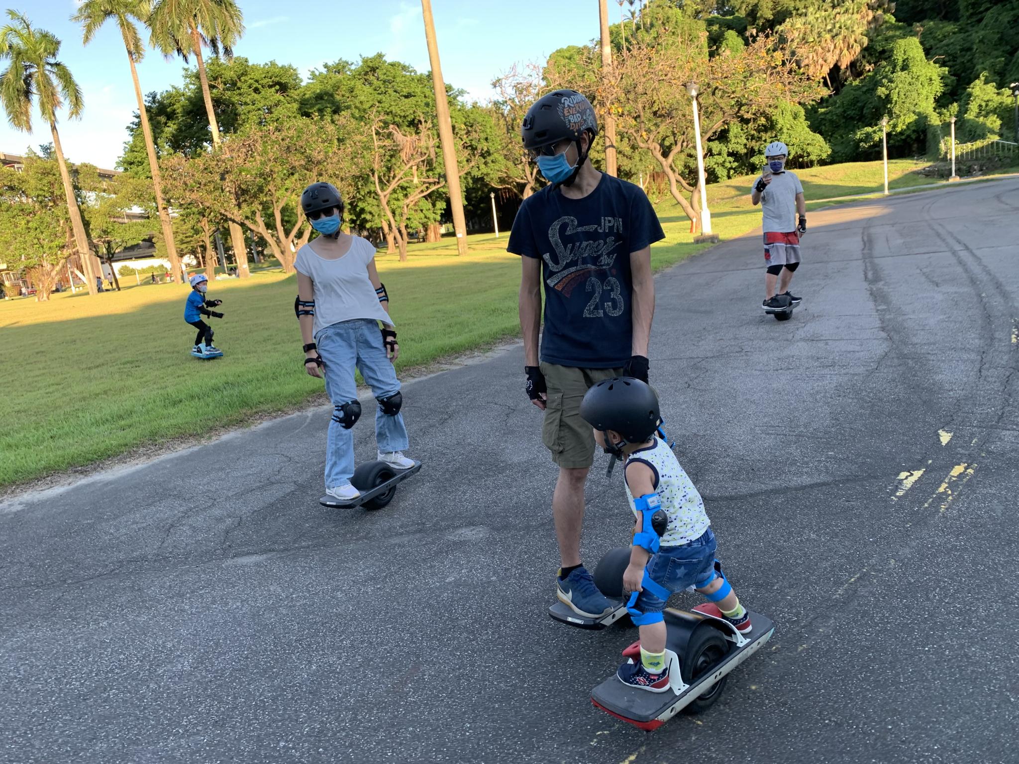 OneWheel 陸上滑雪滑板課程 - 阿徽教練