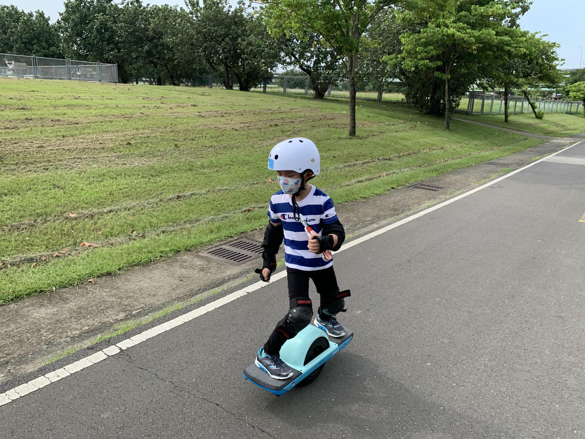 OneWheel 陸上滑雪滑板課程 - 阿徽教練