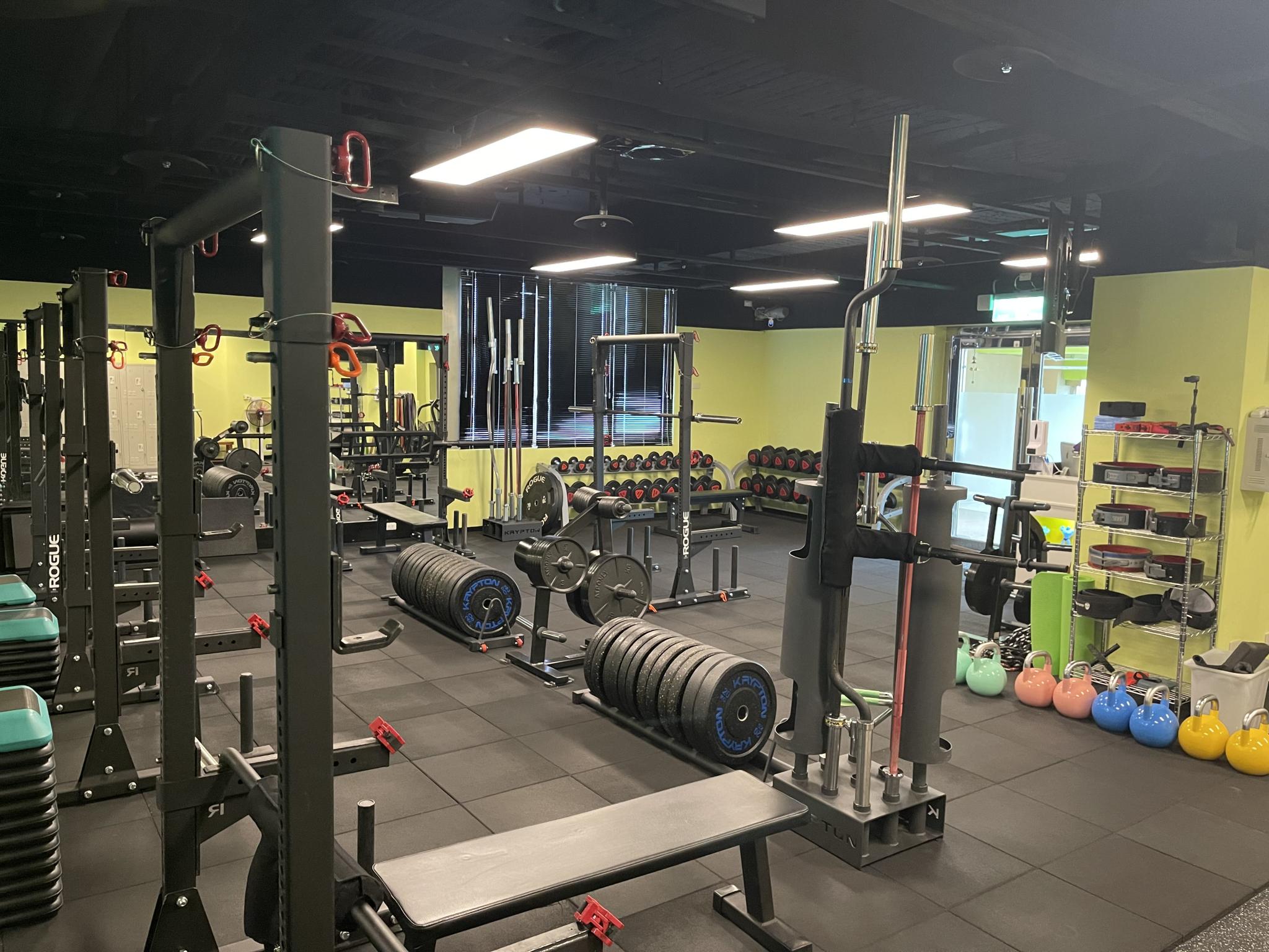 肌鱷肌力及體能訓練中心 - MuscleGator