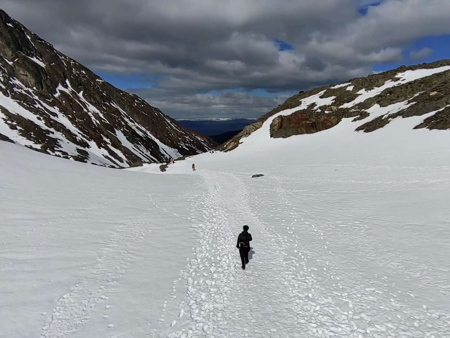 Glaciar Vinciguerra 15/10/2023, hardest hiking I've ever tried 🥵 but it worth it, all the trail is recorded is 360 on my YouTube channel