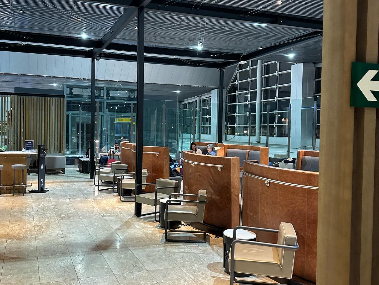 LATAM VIP lounge at Guarulhos airport