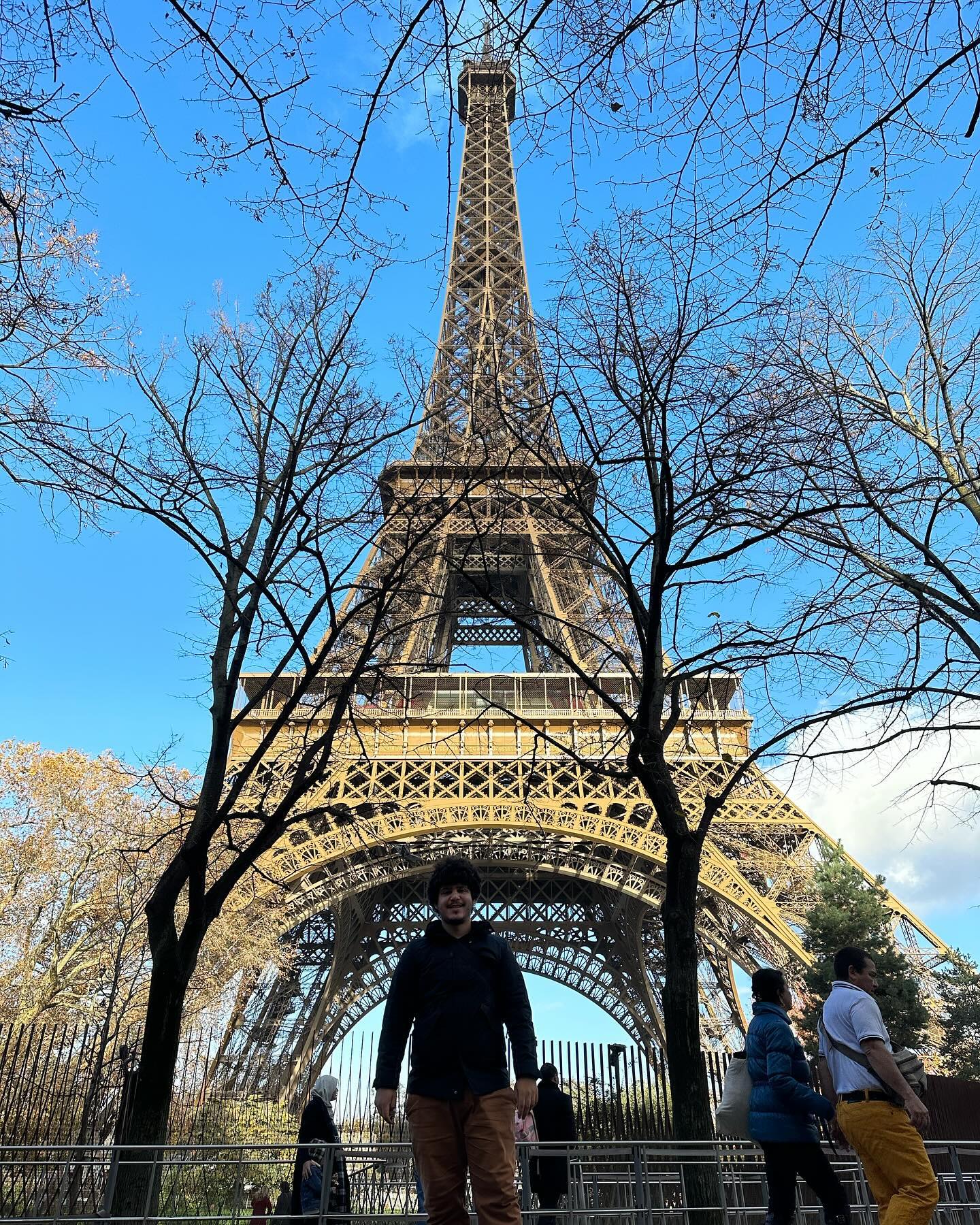 Fotos clássicas da Torre Eiffel, todas tiradas com ajuda do meu tripé @ulanzi_official MA09 <3