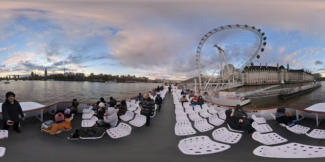 Vista para o Big Ben e London Eye