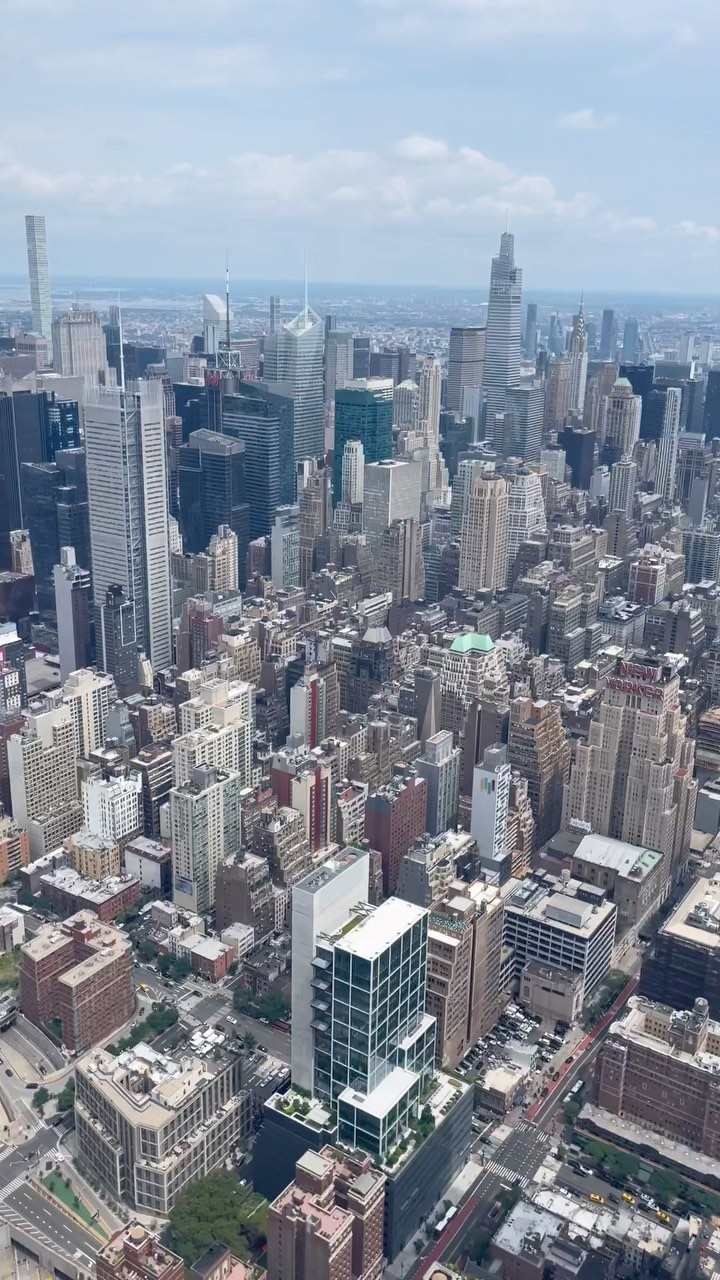 View of New York from the hundredth floor of The Edge.