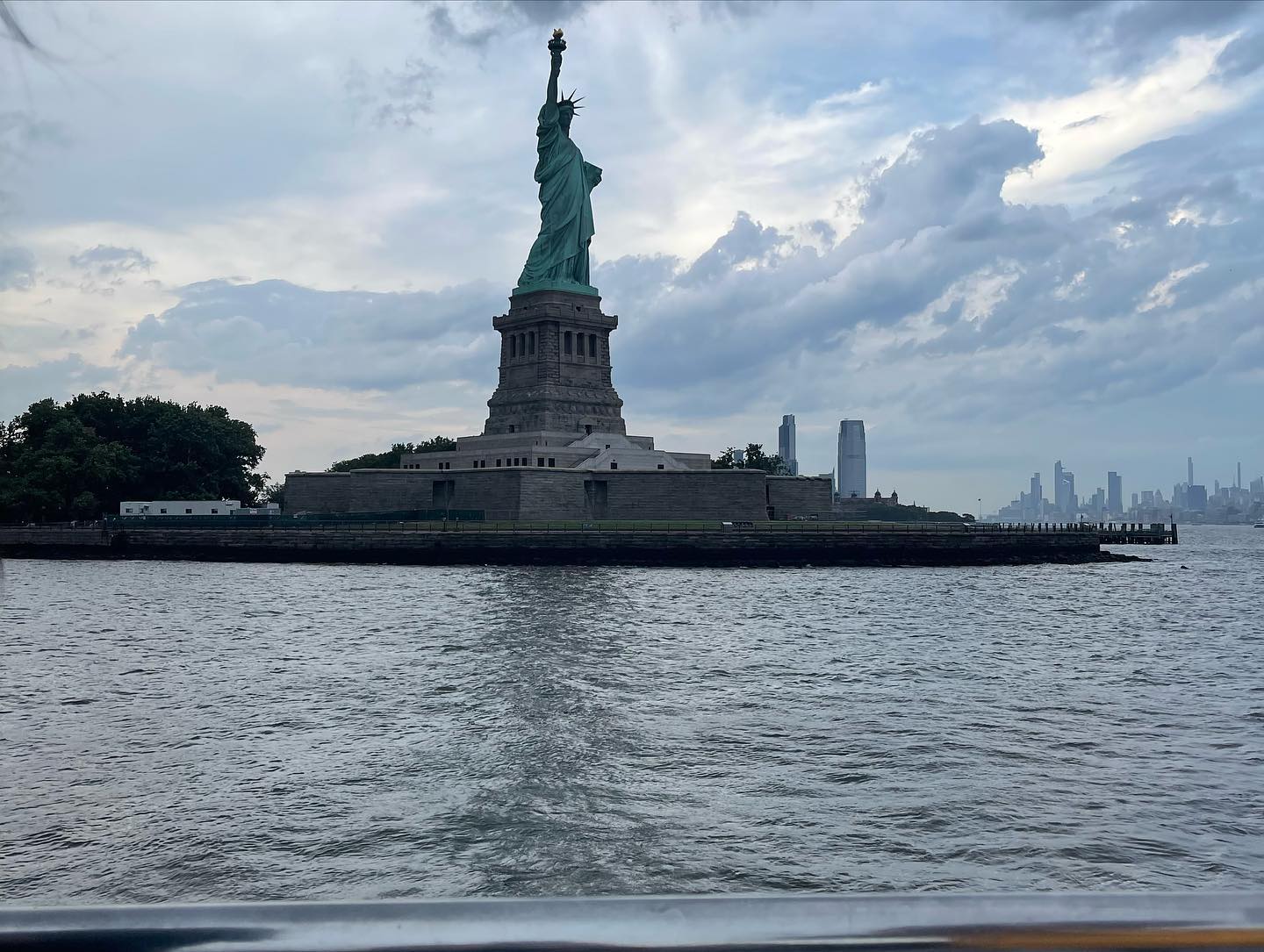 Passeio de barco até a Estátua da Liberdade