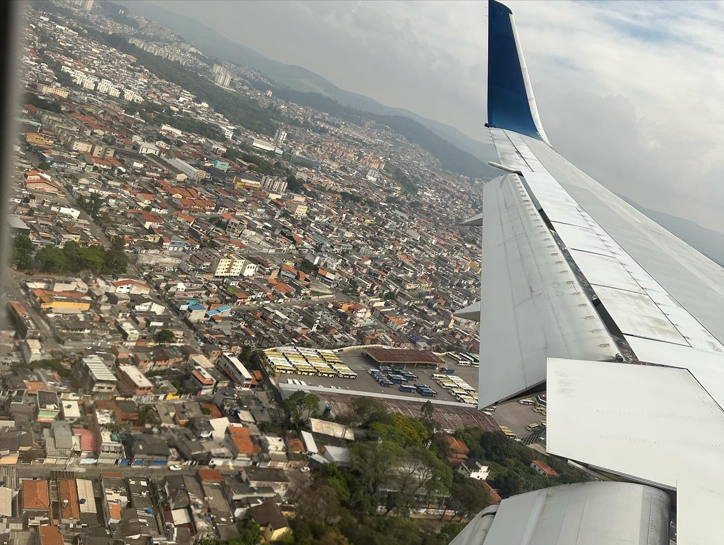 Vistas do voo de San Francisco à Guarulhos com parada em Nova York