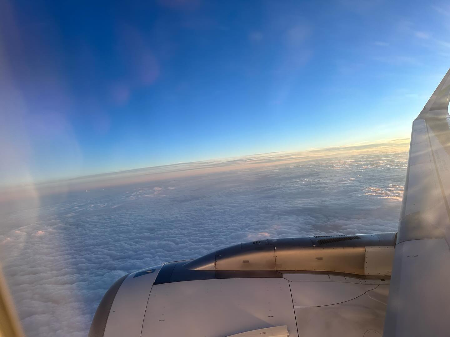 Vistas do voo de San Francisco à Guarulhos com parada em Nova York