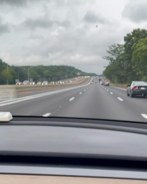 Driving a Tesla for the first time and also driving outside of Brazil for the first time, pretty much the entire Long Island from Manhattan to East Hampton