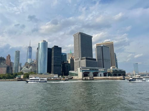 Amazing how there are so many huge buildings on the edge of the island of Manhattan