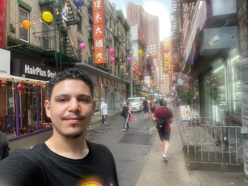 Stroll in New York's Chinatown with a little rain