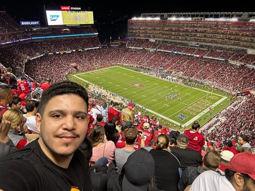 Jogo de futebol americano do San Francisco 49ers