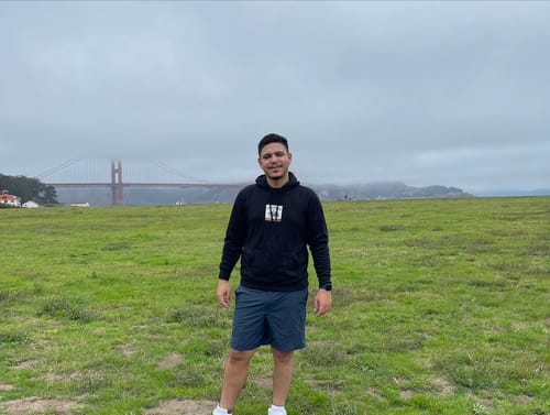 Start of the Golden Gate Bridge bike tour