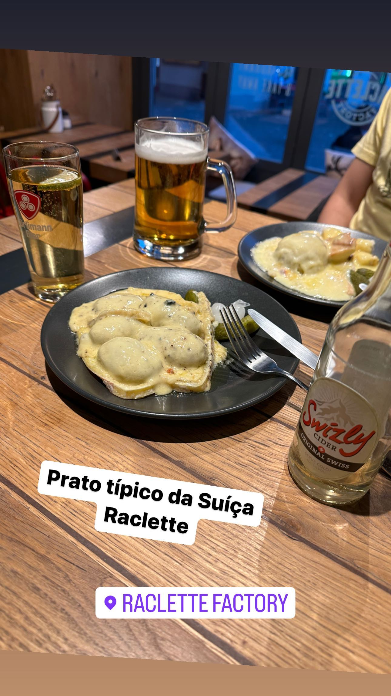 Prato típico da Suíça
Raclette